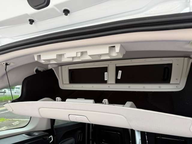 シトロエン ベルランゴ シャイン ディーゼルターボ R2年 (東北) 99