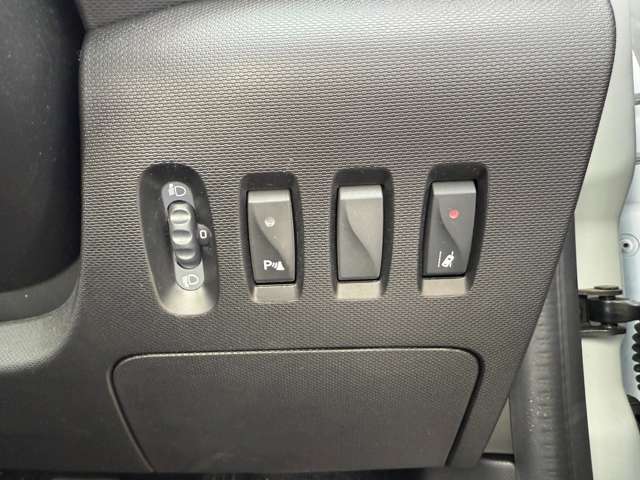 ルノー トゥインゴ ＥＤＣ R3年 (東北) 99