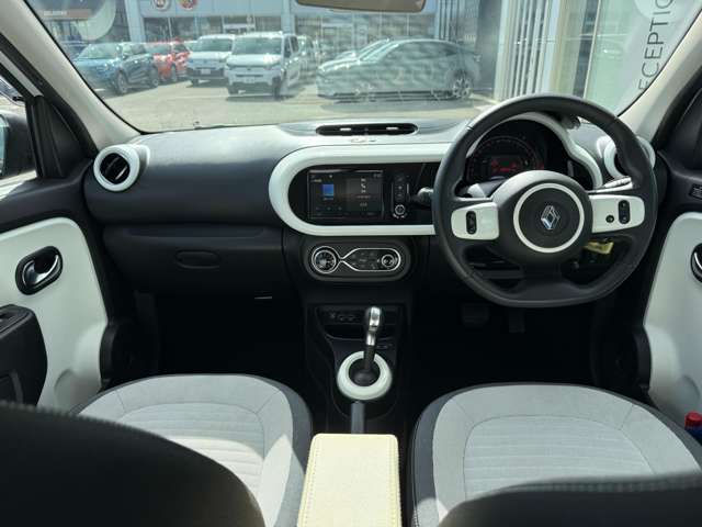 ルノー トゥインゴ ＥＤＣ R3年 (東北) 99