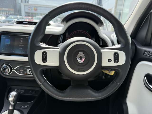 ルノー トゥインゴ ＥＤＣ R3年 (東北) 99