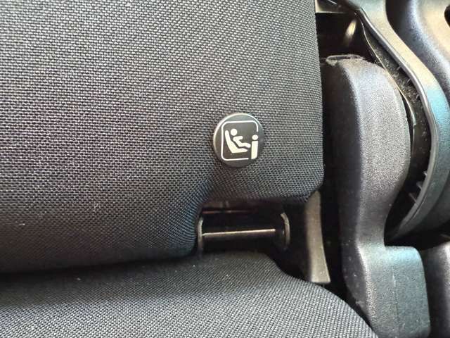 シトロエン Ｃ３　エアクロス　ＳＵＶ シャイン R4年 (東北) 99