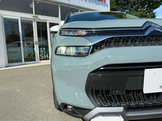 シトロエン Ｃ３　エアクロス　ＳＵＶ シャイン R4年 (東北) 99