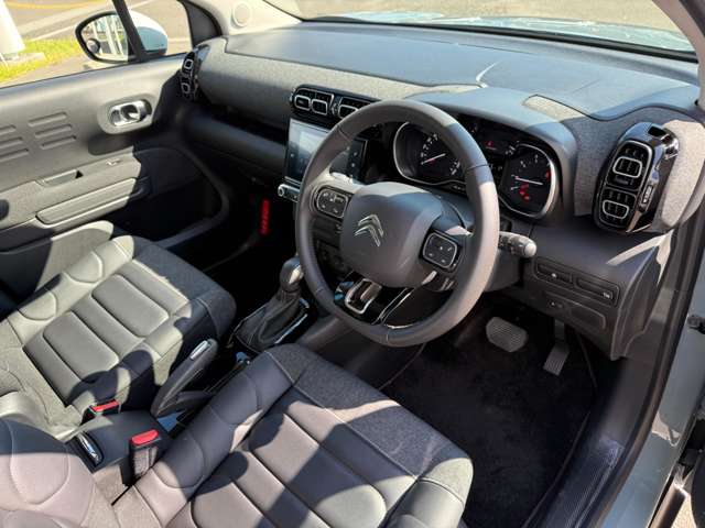 シトロエン Ｃ３　エアクロス　ＳＵＶ シャイン R4年 (東北) 99