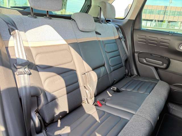 シトロエン Ｃ３　エアクロス　ＳＵＶ シャイン R4年 (東北) 99