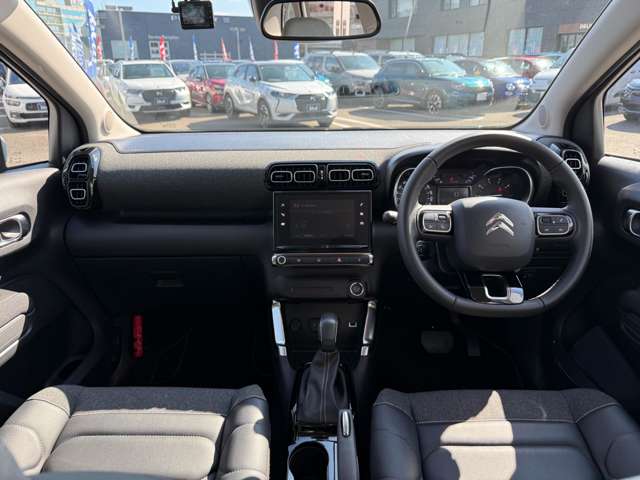 シトロエン Ｃ３　エアクロス　ＳＵＶ シャイン R4年 (東北) 99