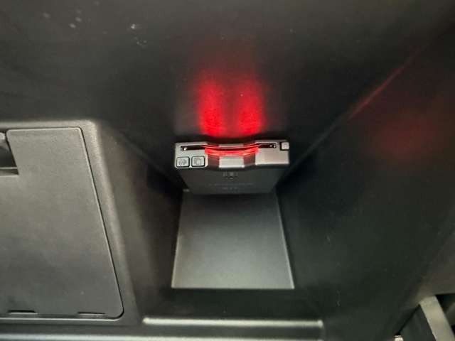 シトロエン Ｃ３　エアクロス　ＳＵＶ シャイン R4年 (東北) 99