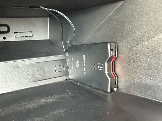 シトロエン ベルランゴ シャイン ブルーＨＤＩ ディーゼルターボ R4年 (東北) 99