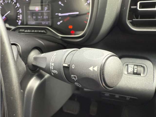 シトロエン ベルランゴ シャイン ブルーＨＤＩ ディーゼルターボ R4年 (東北) 99