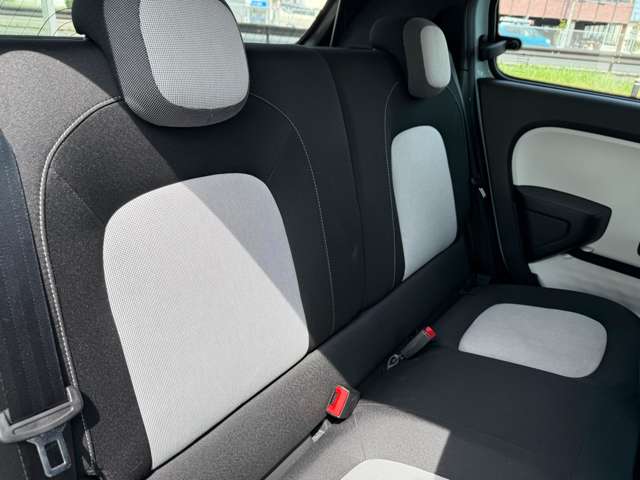 ルノー トゥインゴ ＥＤＣ R3年 (東北) 99