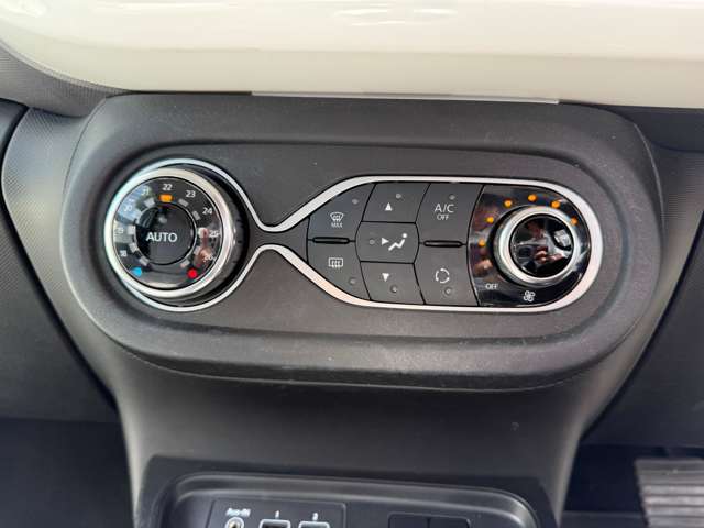 ルノー トゥインゴ ＥＤＣ R3年 (東北) 99