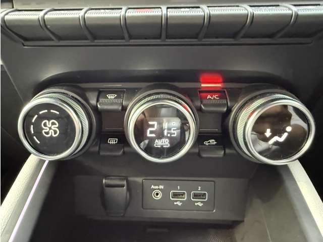 ルノー ルーテシア インテンス　テックパック R3年 (東北) 99