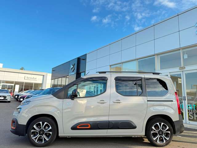 シトロエン ベルランゴ シャイン ブルーＨＤＩ ＸＴＲパック ディーゼルターボ R5年 (東北) 99