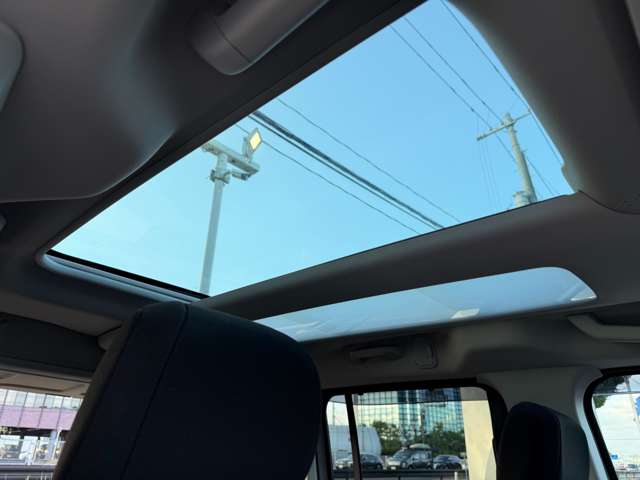 シトロエン ベルランゴ シャイン ブルーＨＤＩ ＸＴＲパック ディーゼルターボ R5年 (東北) 99