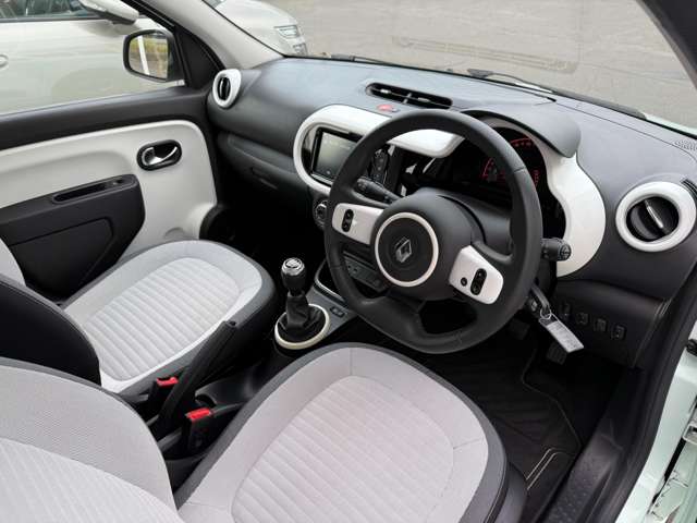 ルノー トゥインゴ Ｓ R3年 (東北) 99