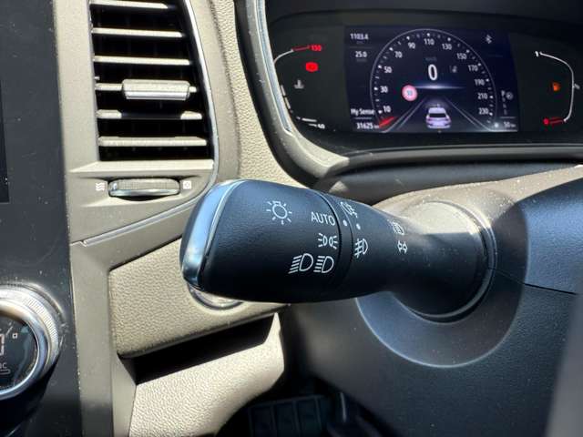 ルノー メガーヌスポーツツアラー インテンス R4年 (東北) 99