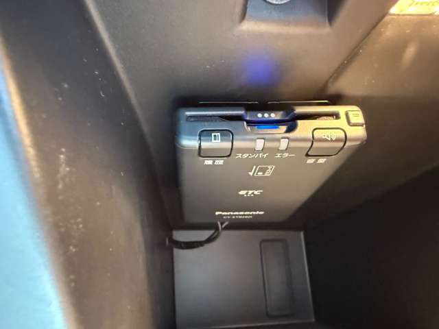 ルノー メガーヌスポーツツアラー インテンス R4年 (東北) 99