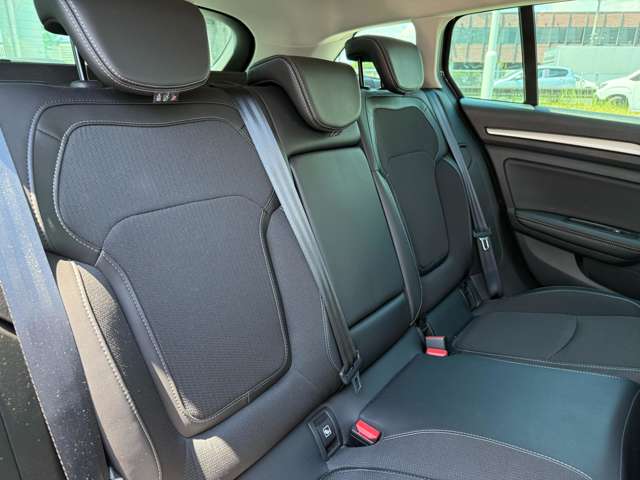 ルノー メガーヌスポーツツアラー インテンス R4年 (東北) 99