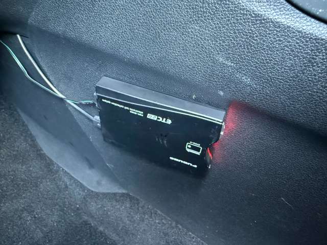 シトロエン ベルランゴ シャイン ディーゼルターボ R2年 (東北) 99