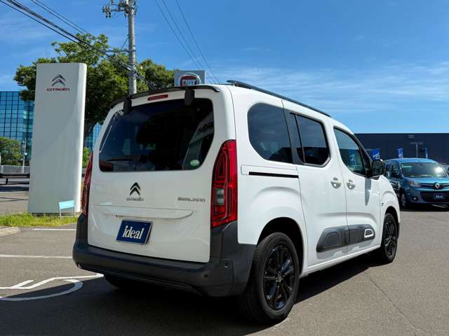 シトロエン ベルランゴ シャイン ディーゼルターボ R2年 (東北) 99