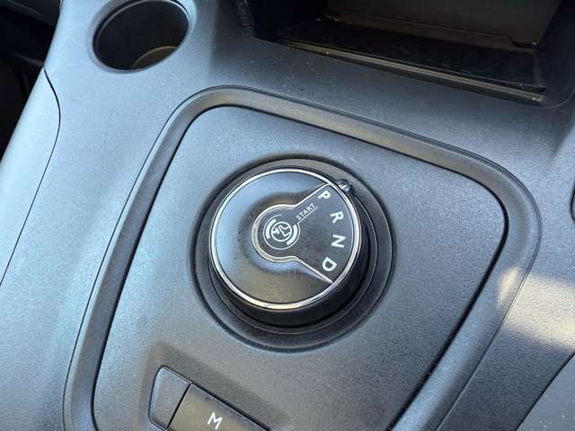 シトロエン ベルランゴ シャイン ディーゼルターボ R2年 (東北) 99