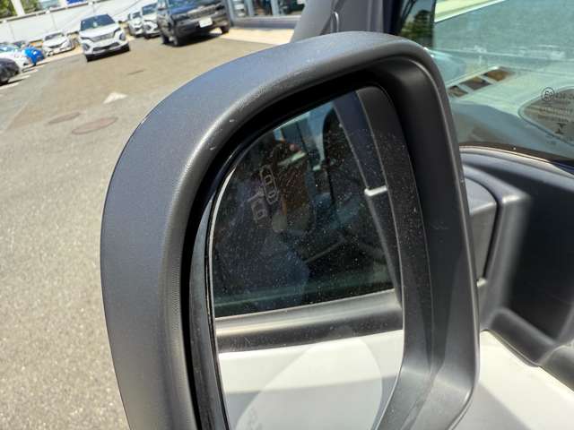 シトロエン ベルランゴ シャイン ディーゼルターボ R2年 (東北) 99