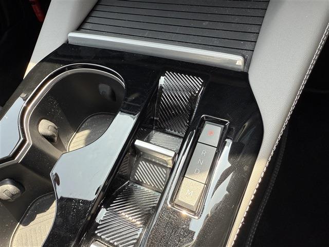 シトロエン Ｃ５　Ｘ シャイン　パック R4年 (東北) 99