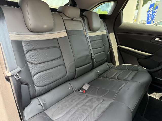 シトロエン Ｃ５　Ｘ シャイン　パック R4年 (東北) 99