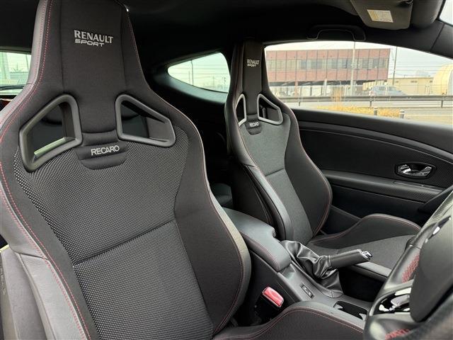 ルノー メガーヌ ルノー・スポール ２７３ ファイナル エディション H29年 (東北) 99