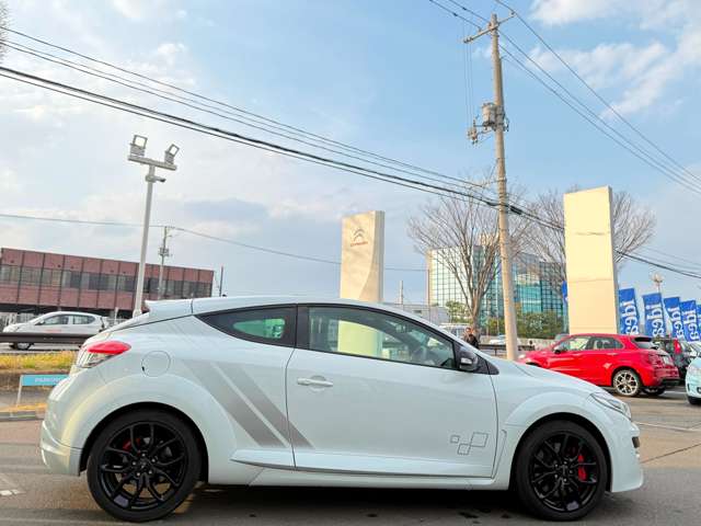 ルノー メガーヌ ルノー・スポール ２７３ ファイナル エディション H29年 (東北) 99