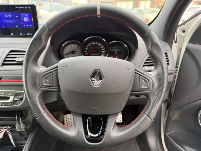 ルノー メガーヌ ルノー・スポール ２７３ ファイナル エディション H29年 (東北) 99