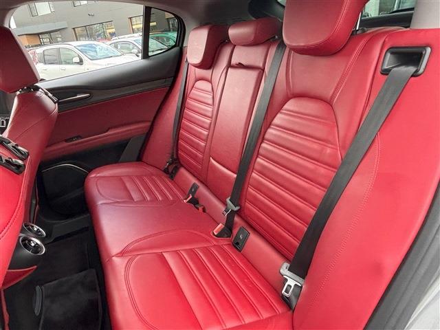 アルファロメオ ステルヴィオ ファースト エディション ４ＷＤ H30年 (東北) 99