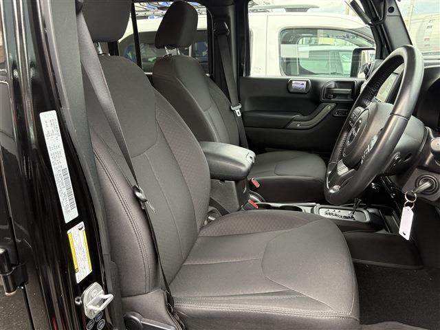 ジープ ラングラー　アンリミテッド アンリミテッド スポーツ ４ＷＤ H28年 (東北) 99