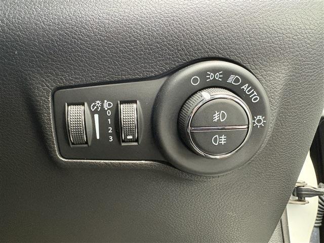 ジープ コンパス ロンジチュード R3年 (東北) 99