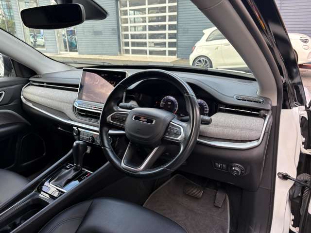 ジープ コンパス ロンジチュード R3年 (東北) 99