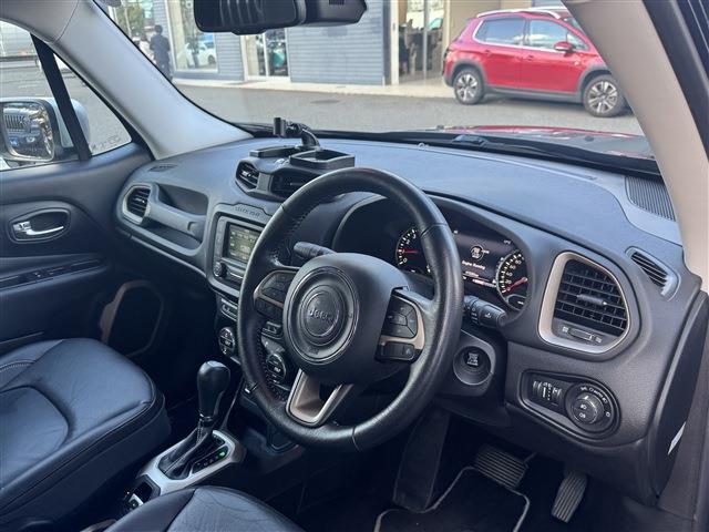 ジープ レネゲード リミテッド H28年 (東北) 99