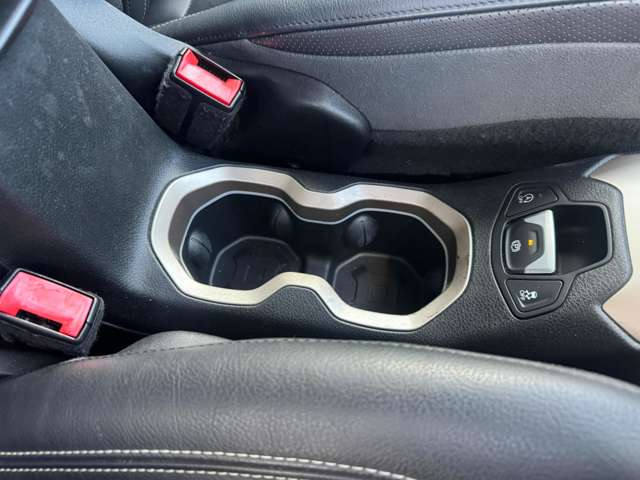 ジープ レネゲード リミテッド H28年 (東北) 99