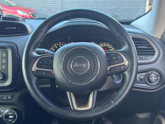 ジープ レネゲード リミテッド H28年 (東北) 99