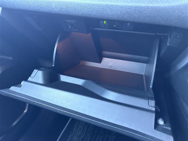 ジープ レネゲード リミテッド R3年 (東北) 99