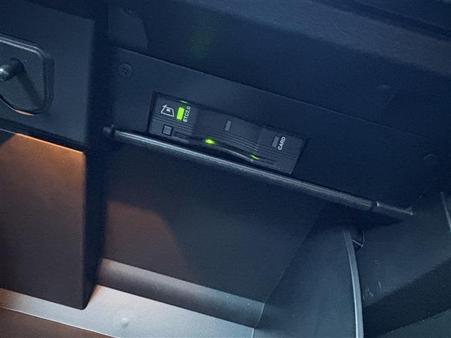 ジープ レネゲード リミテッド R3年 (東北) 99