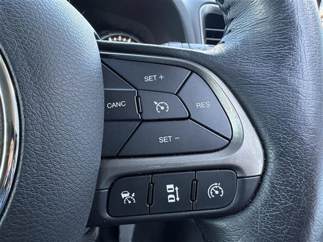 ジープ レネゲード リミテッド R3年 (東北) 99