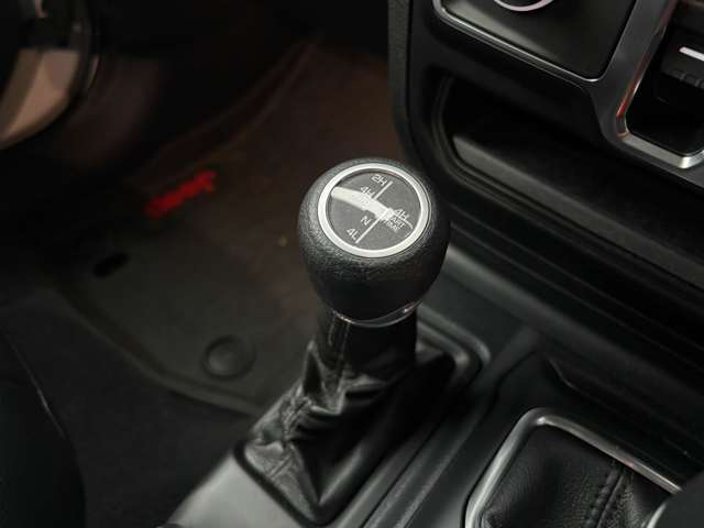 ジープ ラングラー　アンリミテッド アンリミテッド スポーツ アルティチュード ４ＷＤ R3年 (東北) 99