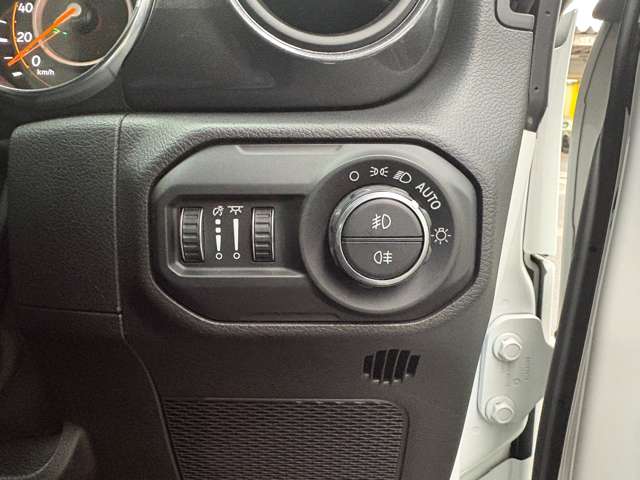 ジープ ラングラー　アンリミテッド アンリミテッド スポーツ アルティチュード ４ＷＤ R3年 (東北) 99