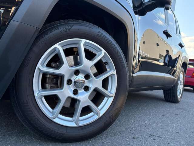 ジープ レネゲード リミテッド R3年 (東北) 99