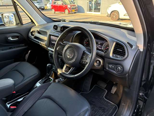 ジープ レネゲード リミテッド R3年 (東北) 99