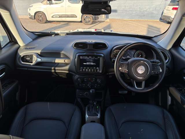 ジープ レネゲード リミテッド R3年 (東北) 99