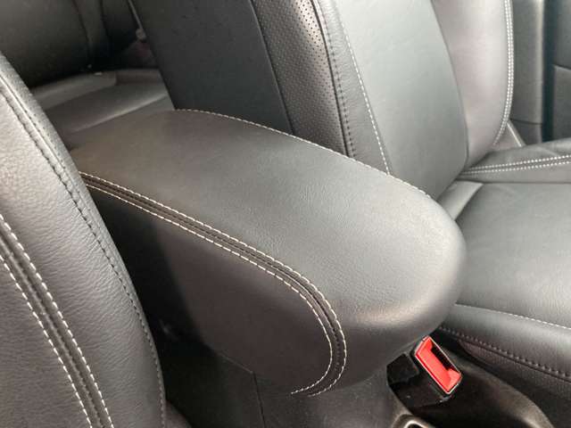 ジープ レネゲード リミテッド R2年 (東北) 99