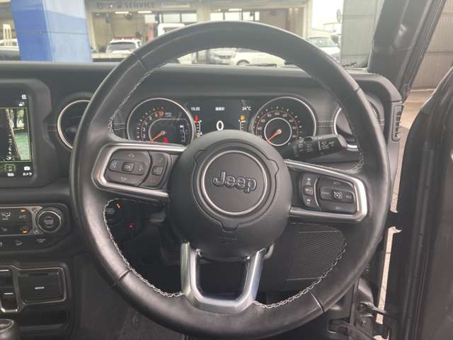 ジープ ラングラー　アンリミテッド アンリミテッド サハラ ３．６Ｌ ４ＷＤ R2年 (東北) 99