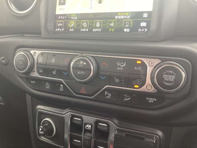 ジープ ラングラー　アンリミテッド アンリミテッド サハラ ３．６Ｌ ４ＷＤ R2年 (東北) 99