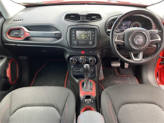 ジープ レネゲード トレイルホーク ４ＷＤ H29年 (東北) 99