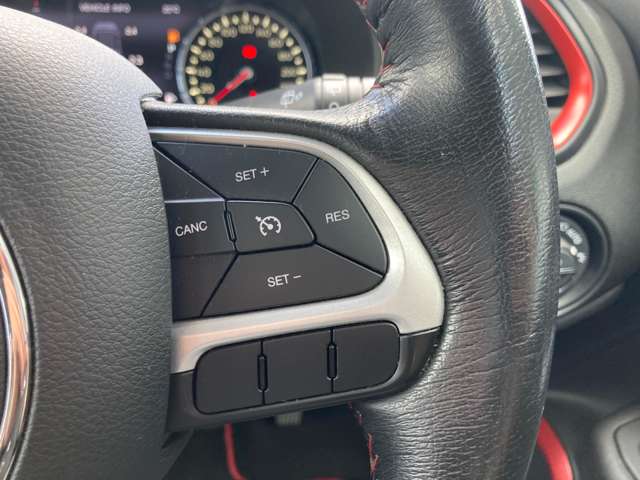 ジープ レネゲード トレイルホーク ４ＷＤ H29年 (東北) 99